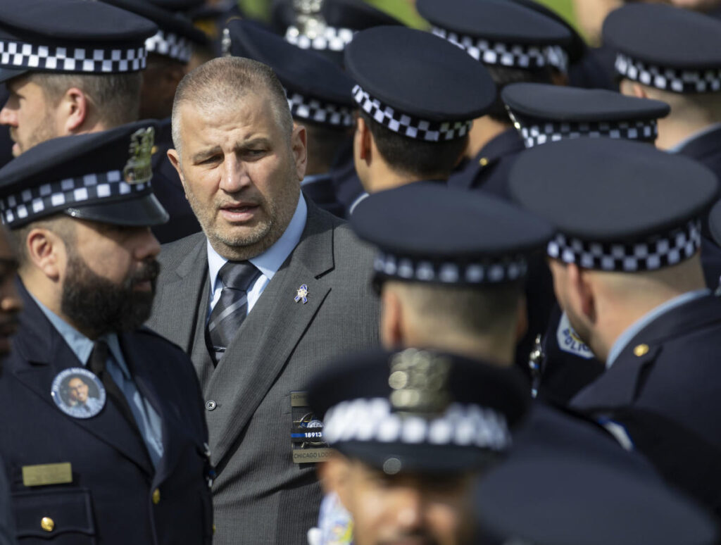 City asks thousands of Chicago police officers to pay pension mistake